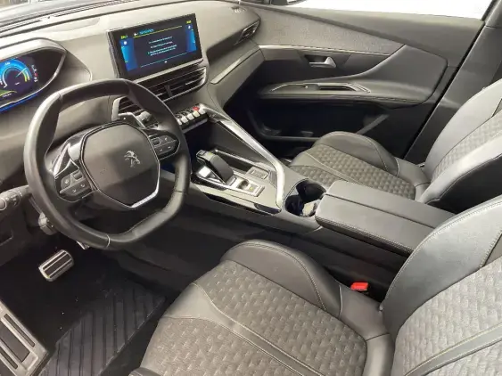 PEUGEOT 3008 II - voiture d'occasion - Photo 18