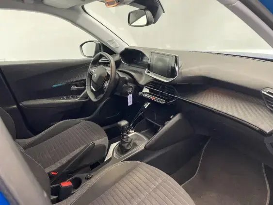 PEUGEOT 2008 II - voiture d'occasion - Photo 18