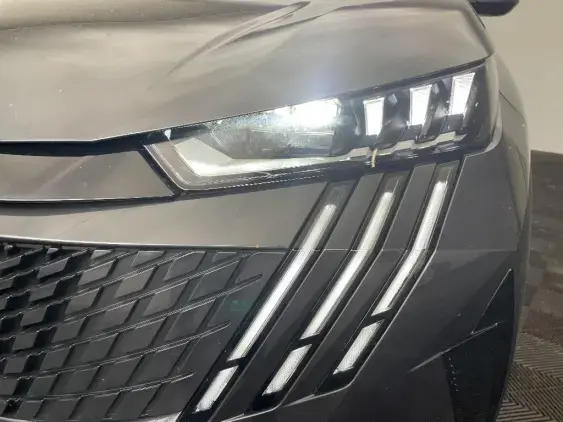 PEUGEOT 5008 ELECTRIQUE III - voiture d'occasion - Photo 22