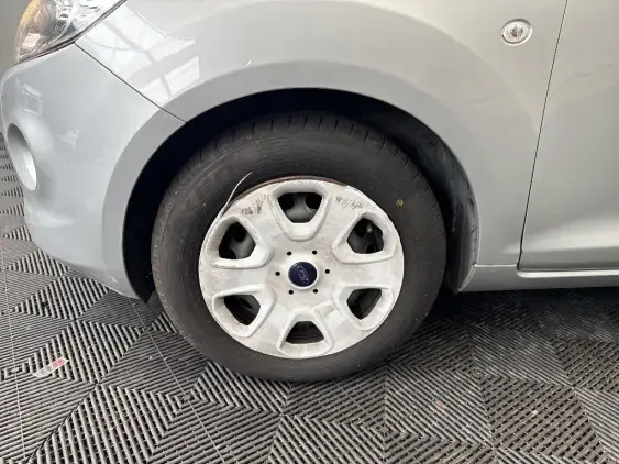 FORD KA II - voiture d'occasion - Photo 23
