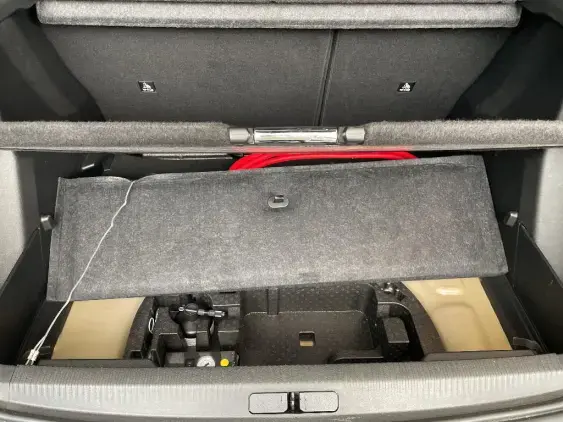 PEUGEOT 2008 ELECTRIQUE II - voiture d'occasion - Photo 17