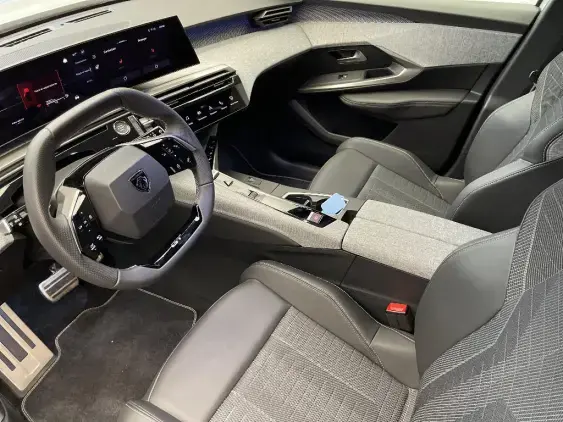 PEUGEOT 5008 III - voiture d'occasion - Photo 18