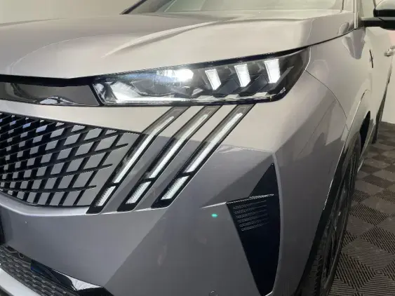 PEUGEOT 3008 ELECTRIQUE III - voiture d'occasion - Photo 22