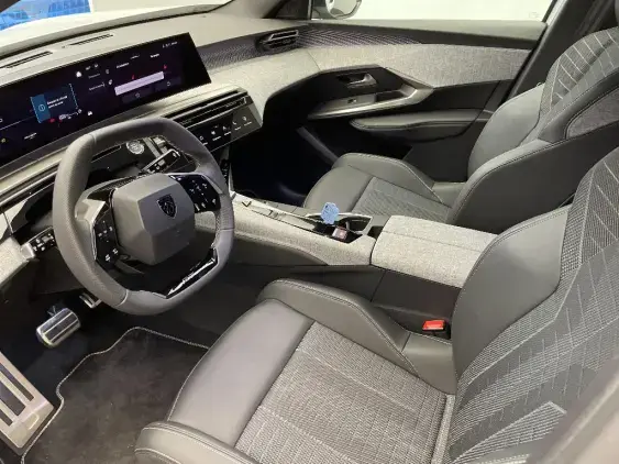 PEUGEOT 3008 III - voiture d'occasion - Photo 18