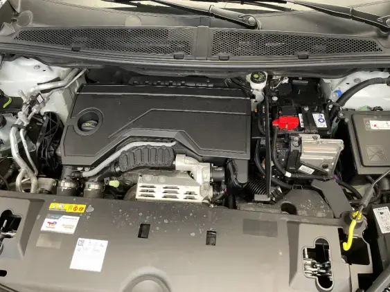 PEUGEOT 3008 III - voiture d'occasion - Photo 21