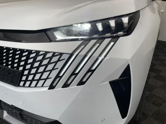 PEUGEOT 3008 III - voiture d'occasion - Photo 22