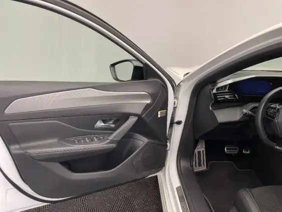 PEUGEOT 308 III - voiture d'occasion - Photo 19