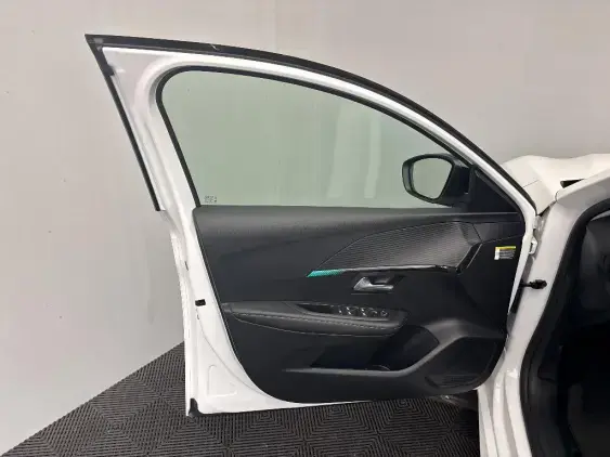 PEUGEOT 208 ELECTRIQUE II - voiture d'occasion - Photo 18