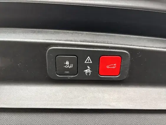 PEUGEOT 5008 II - voiture d'occasion - Photo 17