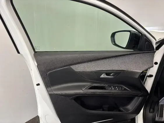 PEUGEOT 5008 II - voiture d'occasion - Photo 19
