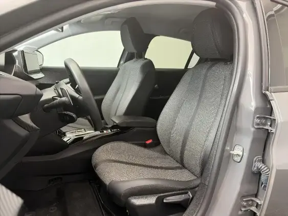 PEUGEOT 208 II - voiture d'occasion - Photo 18