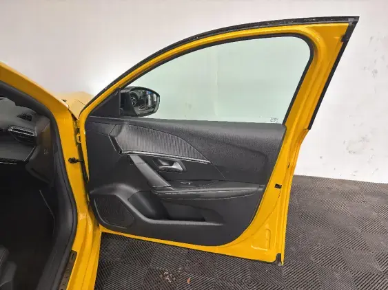PEUGEOT 208 ELECTRIQUE II - voiture d'occasion - Photo 17