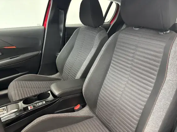 PEUGEOT 208 ELECTRIQUE II - voiture d'occasion - Photo 17
