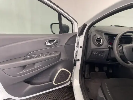 RENAULT CAPTUR - voiture d'occasion - Photo 18