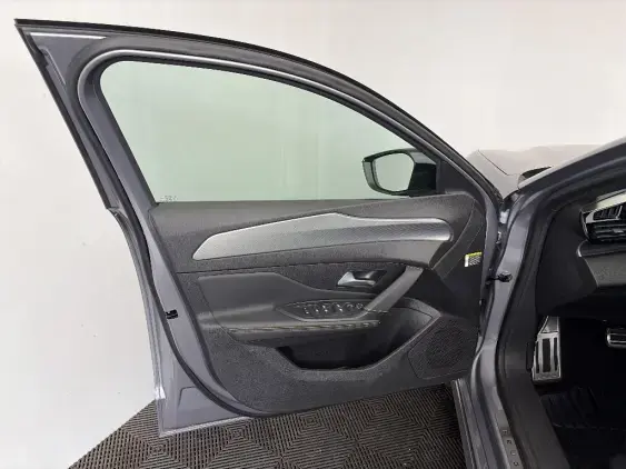 PEUGEOT 308 SW III - voiture d'occasion - Photo 17