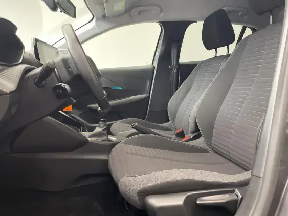 PEUGEOT 208 II - voiture d'occasion - Photo 18
