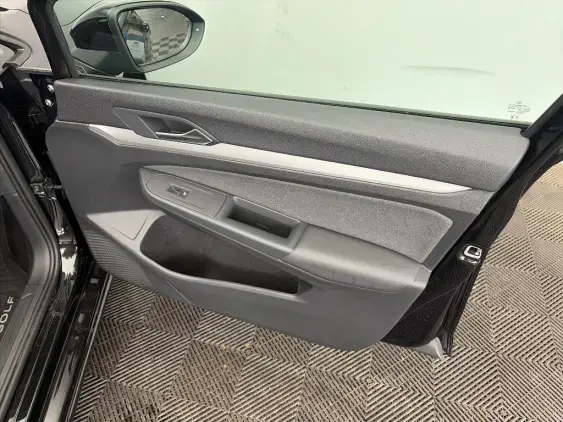 VOLKSWAGEN GOLF VIII - voiture d'occasion - Photo 20