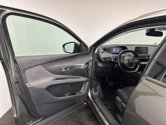 PEUGEOT 5008 II - voiture d'occasion - Photo 19