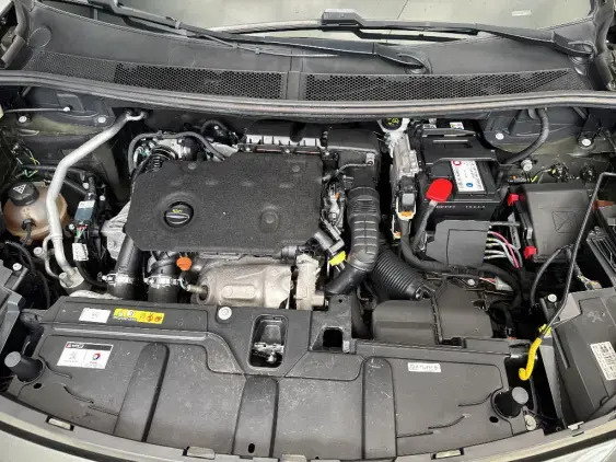 PEUGEOT 5008 II - voiture d'occasion - Photo 21