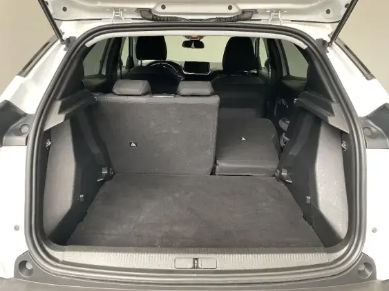 PEUGEOT 2008 II - voiture d'occasion - Photo 16
