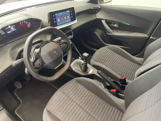 PEUGEOT 2008 II - voiture d'occasion - Photo 18