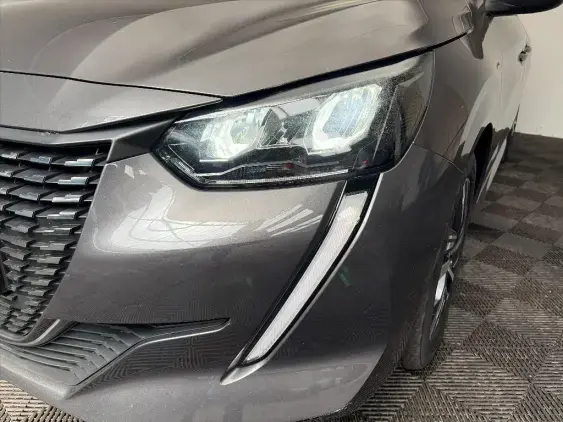 PEUGEOT 208 II - voiture d'occasion - Photo 22