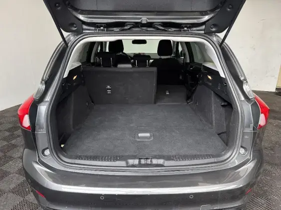 FORD FOCUS SW IV - voiture d'occasion - Photo 16