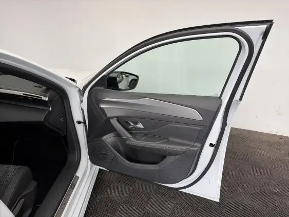 PEUGEOT 308 III - voiture d'occasion - Photo 19