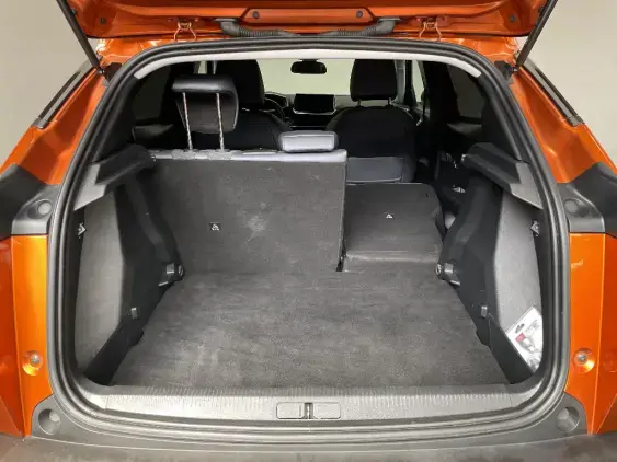 PEUGEOT 2008 II - voiture d'occasion - Photo 16
