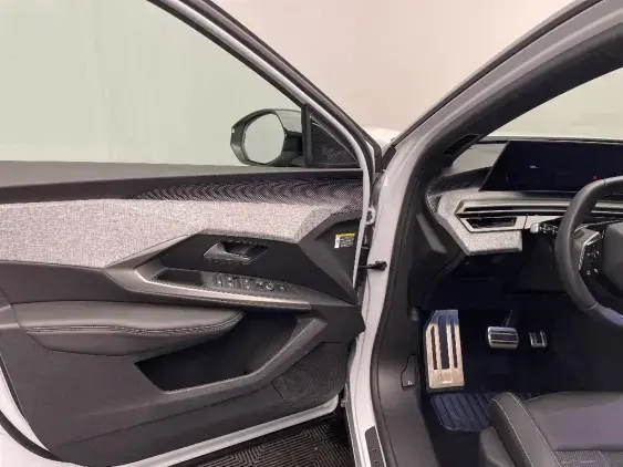 PEUGEOT 5008 III - voiture d'occasion - Photo 19