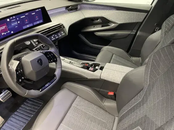 PEUGEOT 5008 III - voiture d'occasion - Photo 18