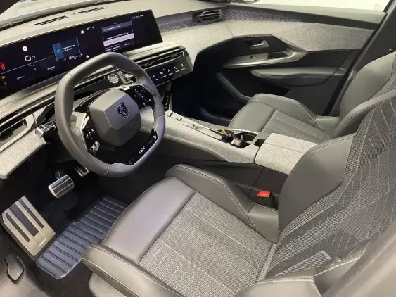 PEUGEOT 3008 III - voiture d'occasion - Photo 18