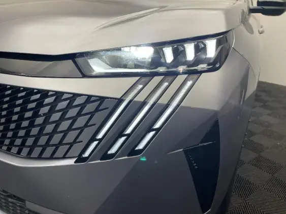 PEUGEOT 3008 III - voiture d'occasion - Photo 22