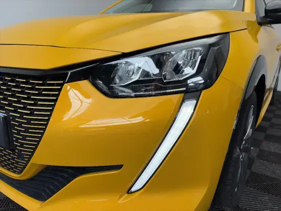 PEUGEOT 208 ELECTRIQUE II - voiture d'occasion - Photo 22