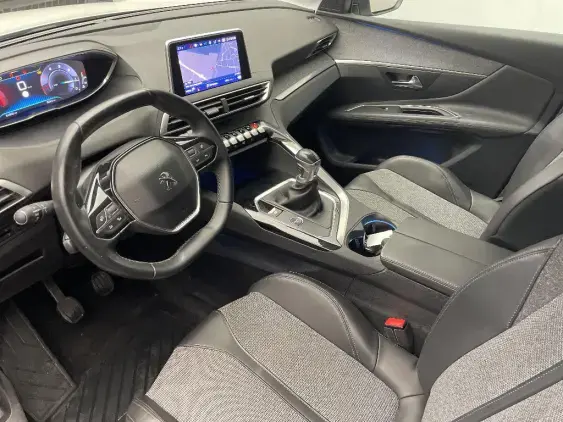 PEUGEOT 3008 II - voiture d'occasion - Photo 18