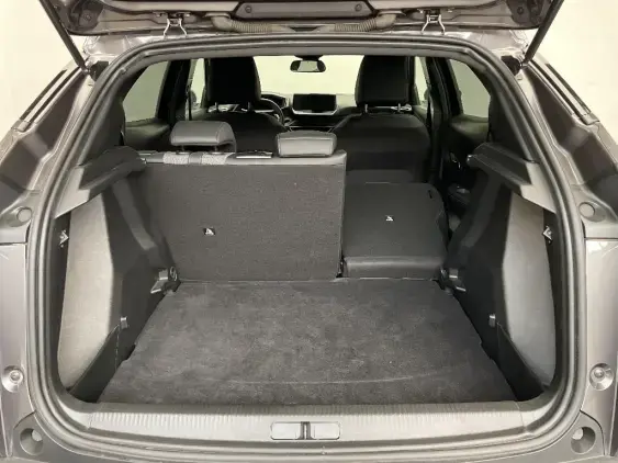 PEUGEOT 2008 II - voiture d'occasion - Photo 16