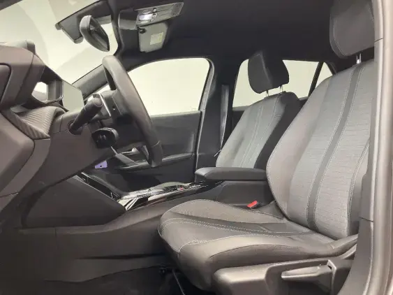PEUGEOT 2008 II - voiture d'occasion - Photo 18