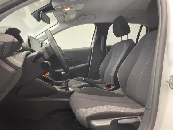 PEUGEOT 208 II - voiture d'occasion - Photo 18