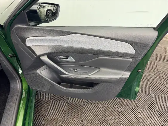 PEUGEOT 308 III - voiture d'occasion - Photo 20