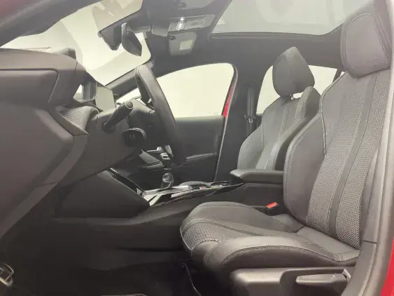 PEUGEOT 208 II - voiture d'occasion - Photo 18