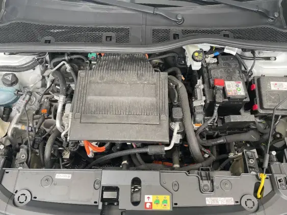 PEUGEOT 208 ELECTRIQUE II - voiture d'occasion - Photo 21
