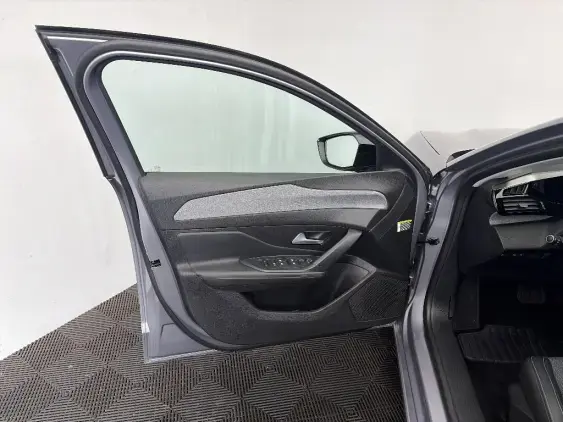 PEUGEOT 308 III - voiture d'occasion - Photo 18