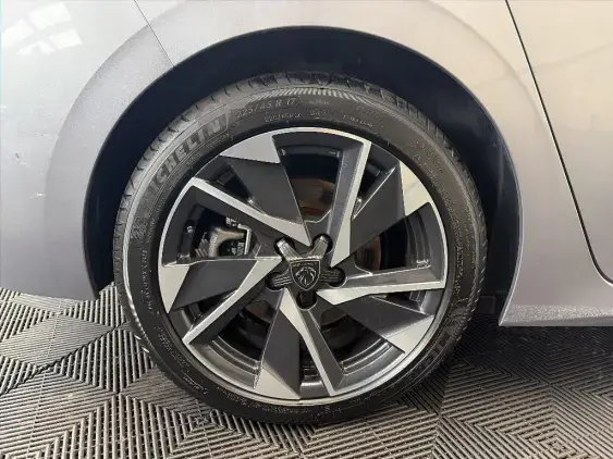 PEUGEOT 308 III - voiture d'occasion - Photo 24