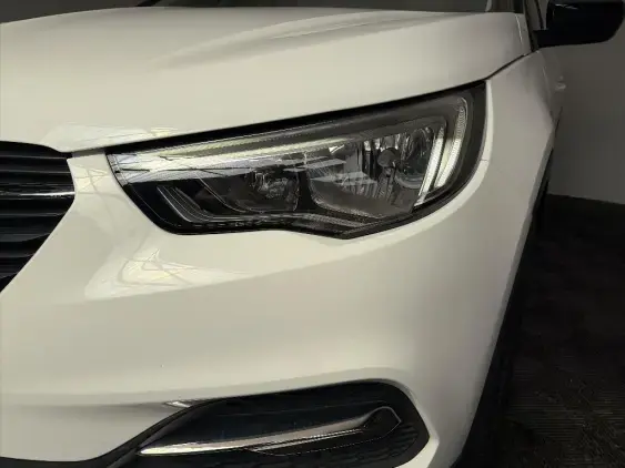OPEL GRANDLAND X - voiture d'occasion - Photo 21