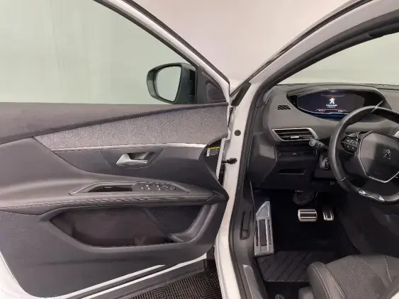 PEUGEOT 3008 II - voiture d'occasion - Photo 19
