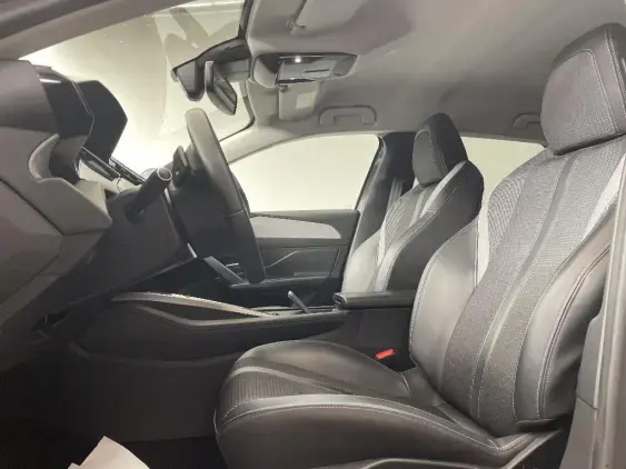 PEUGEOT 308 SW III - voiture d'occasion - Photo 18