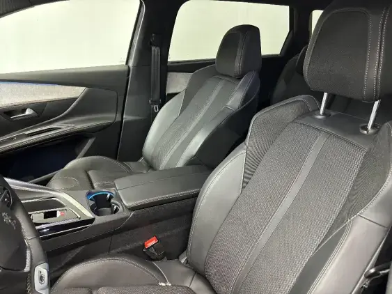 PEUGEOT 5008 II - voiture d'occasion - Photo 18