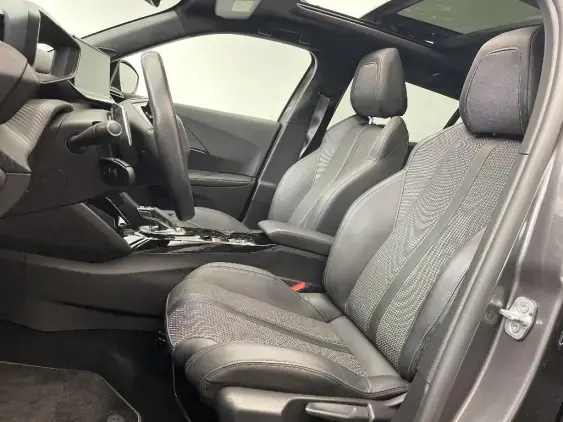 PEUGEOT 2008 II - voiture d'occasion - Photo 18