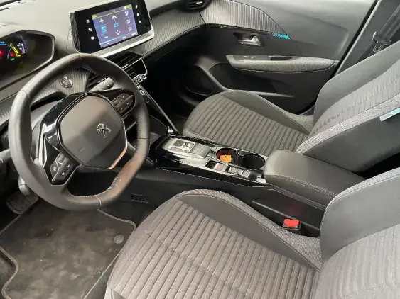 PEUGEOT 208 ELECTRIQUE II - voiture d'occasion - Photo 18