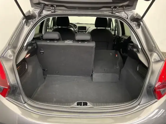 PEUGEOT 208 - voiture d'occasion - Photo 16